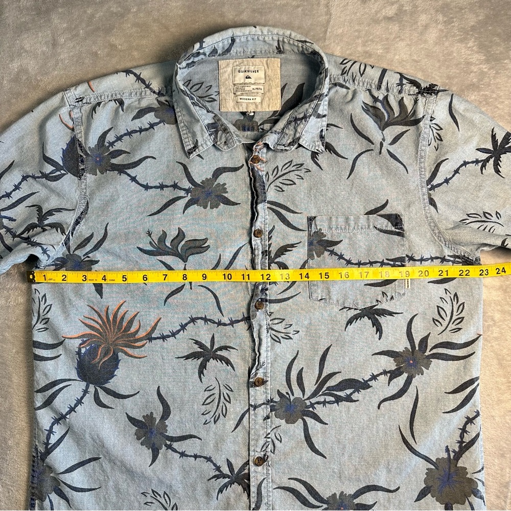Quiksilver Men’s XL Shakka Mate Button Up Short Sleeve Casual Shirt - Picture 3 of 9
